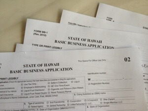 ハワイ州GET Tax申請書 。　記入して２０ドルを支払って納税者番号を取得します。
